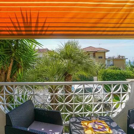Stunning In Santo Stefano al Mare