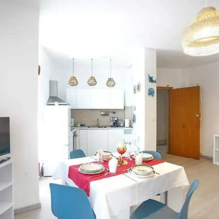 Stunning In * Santo Stefano al Mare